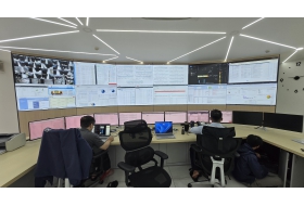 Hệ thống màn hình ghép giám sát phòng NOC trung tâm dữ liệu QTSC